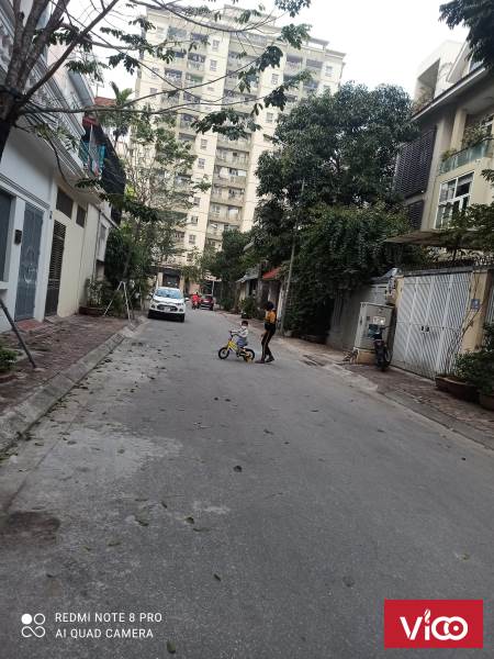 CẦN BÁN GẤP BIỆT THỰ XÂY THÔ SÀI ĐỒNG LONG BIÊN giá rẻ