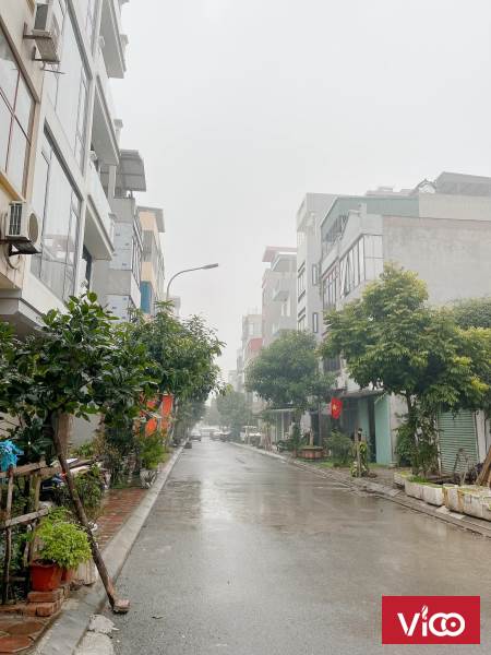 Bán nhà Thạch Bàn, 50m2 x 5 tầng, 5.4 tỷ, Phân Lô vỉa hè ô tô tránh