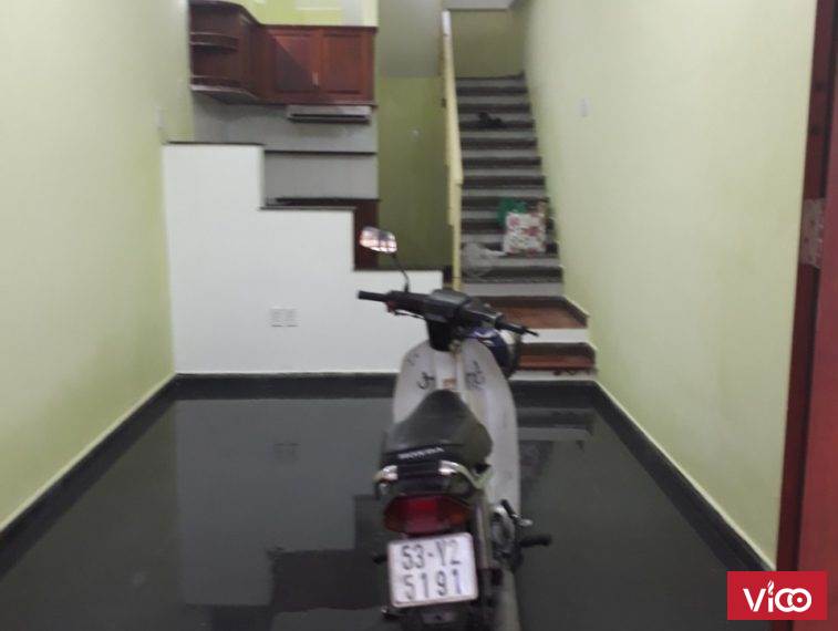 NHÀ MỚI DỌN VÔ Ở NGAY, GẦN CHỢ TÂN TRỤ QUẬN TÂN BÌNH NGÕ THOÁNG AN NINH TỐT