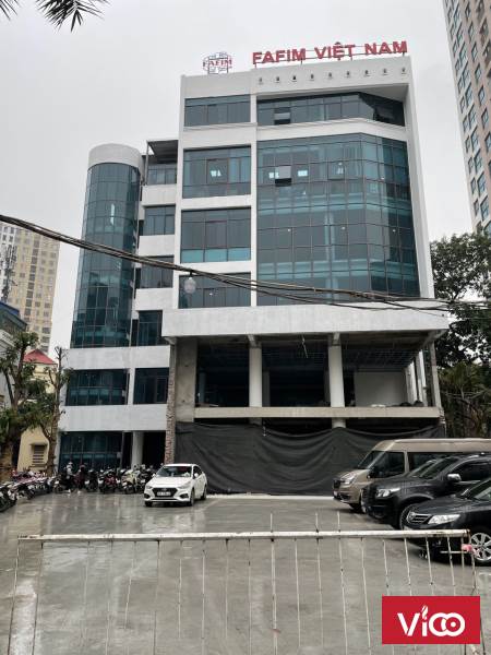 Cho thuê diện tích vp tòa nhà VNT Tower 19 Nguyễn Trãi dt từ 100300m, giá hợp lý.