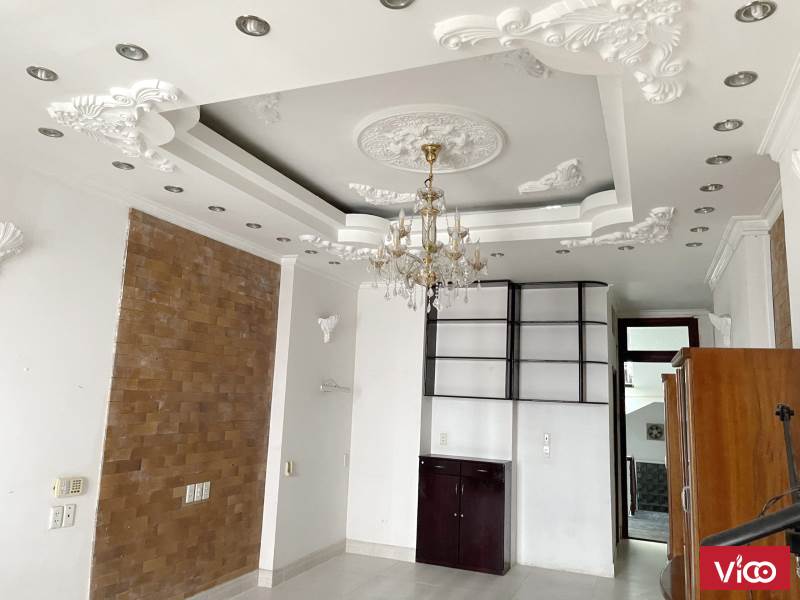 Nhà cho thuê sang trọng mặt tiền đường NB Phạm Hùng 5 tầng p5 q8 giá 25tr2