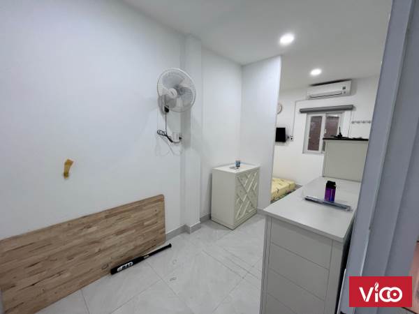 Nhà bán 2 mặt hẻm, nở hậu 4m2 Đinh Tiên Hoàng P3 Quận Bình Thạnh.