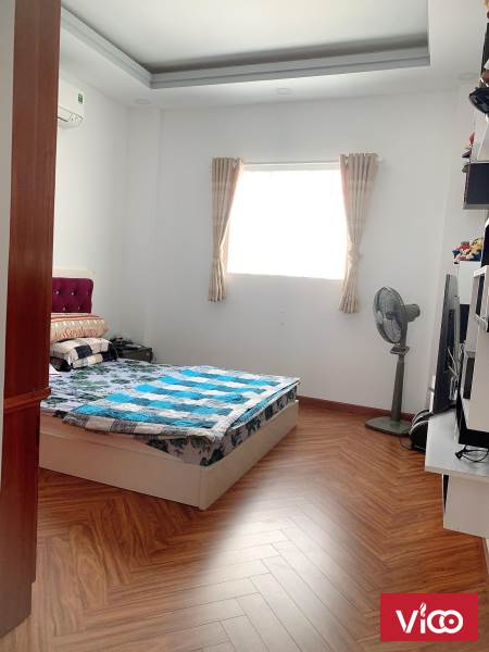 Bán tòa nhà MT gần Cộng Hòa 170m2 kinh doanh giá 16 tỷ p13 tân bình
