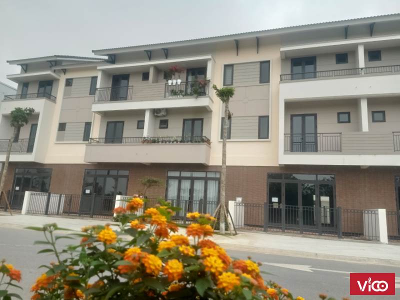 Nhà phố căn góc duy nhất tại Centa VSip đầy đủ tiện ích chỉ với 5,x tỷ