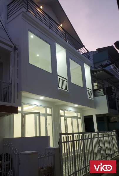 BÁN 02 CĂN NHÀ LIỀN KỀ DIỆN TÍCH 82M2 NGAY TRUNG TÂM TP. ĐÀ LẠT ĐƯỜNG 3 THÁNG 2.