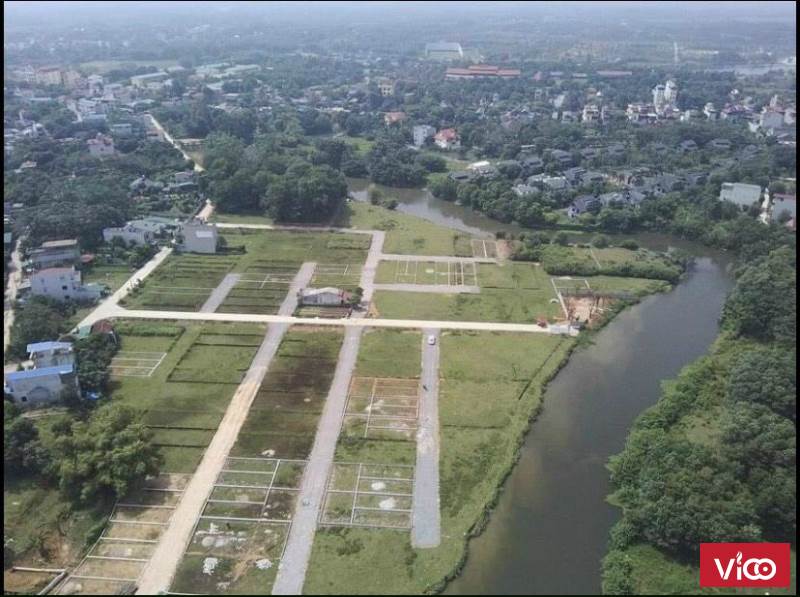 chỉ 1 tỷ3 có ngay view suối cực đẹp.