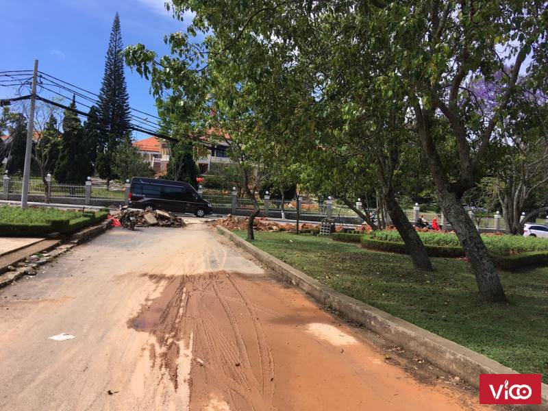 BÁN LÔ ĐẤT VIP TẶNG BA CĂN NHÀ ĐANG CHO THUÊ TRÊN 40 TRIỆU ĐỒNG MỘT THÁNG ĐƯỜNG TRẦN HƯNG ĐẠO, P3,