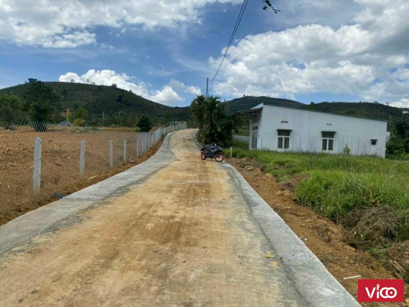 Bán đất có nhà cấp 4 còn ở được mà giá chỉ 1tỷ550