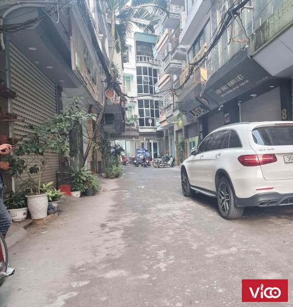 Bán nhà khu phân lô phố Kim Đồng. Nhà 35m2 5 tầng mới đẹp giá rẻ