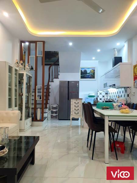 Bán nhà phố Hào Nam 46m5, 4.2MT, NHÀ ĐẸP CÒN THƠM MÙI SƠN GẦN ÔTÔ, 6.9 tỷ, 0359793895.