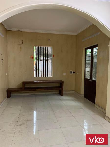 Cần bán nhà 2 tầng, tầng 2 lợp mái tôn đóng trần, Phạm Ngọc Thạch, phường Lộc Hạ, Nam Định