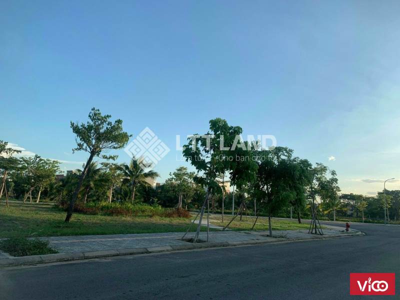Lô 90m2 view trục thông giá thấp nhất thị trường khu V5 của FPT