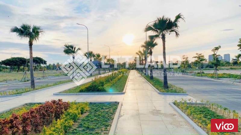 Bán Lô kề góc V5 FPT Đà Nẵng