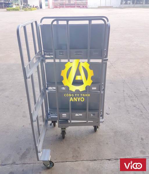 Xe đẩy hàng 3 tầng tại Hà Nội