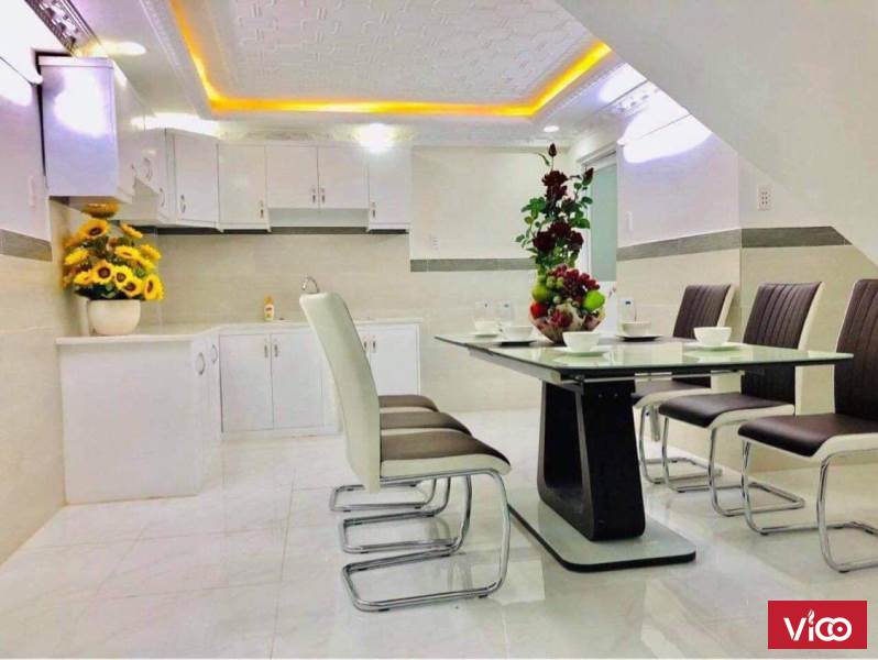 Kẹt tiền, bán gấp nhà MT 23/10, VĨnh Trung,Nha Trang. 5x28m