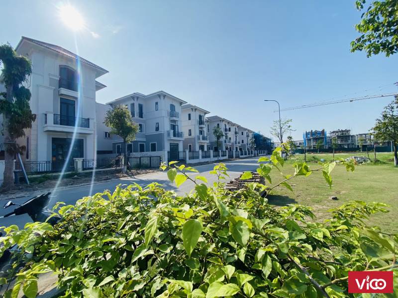 Bán nhanh căn BTĐL hướng Nam duy nhất giá đáy tại KĐT VSIP chuẩn Singapore