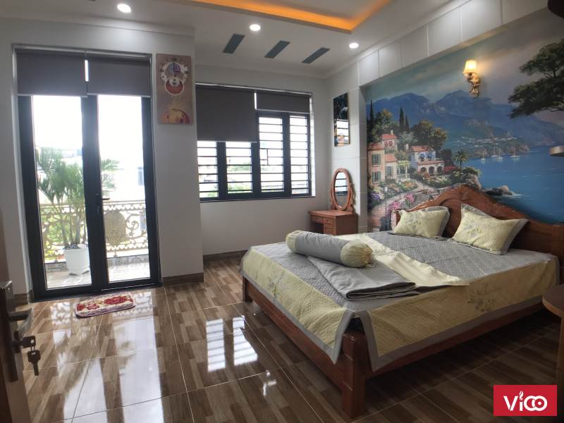 Bán nhà mới mặt phố phường Bình An, Dĩ An, giá 5,8 tỷ, 68m2x4T, mặt tiền 22m có gara để ô tô