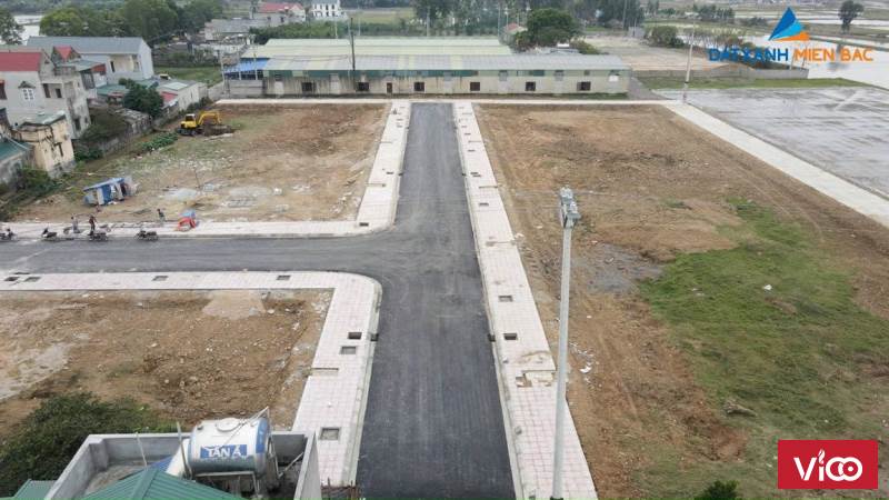 ĐẤT NỀN THỊ TRẤN TÂN PHONG SỔ ĐỎ TRUYỀN ĐỜI 35 LÔ CẠNH QUỐC LỘ 1A