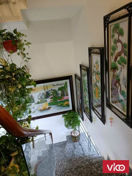 Bán nhà 5 tầng ô tô đỗ cửa chợ Hàng