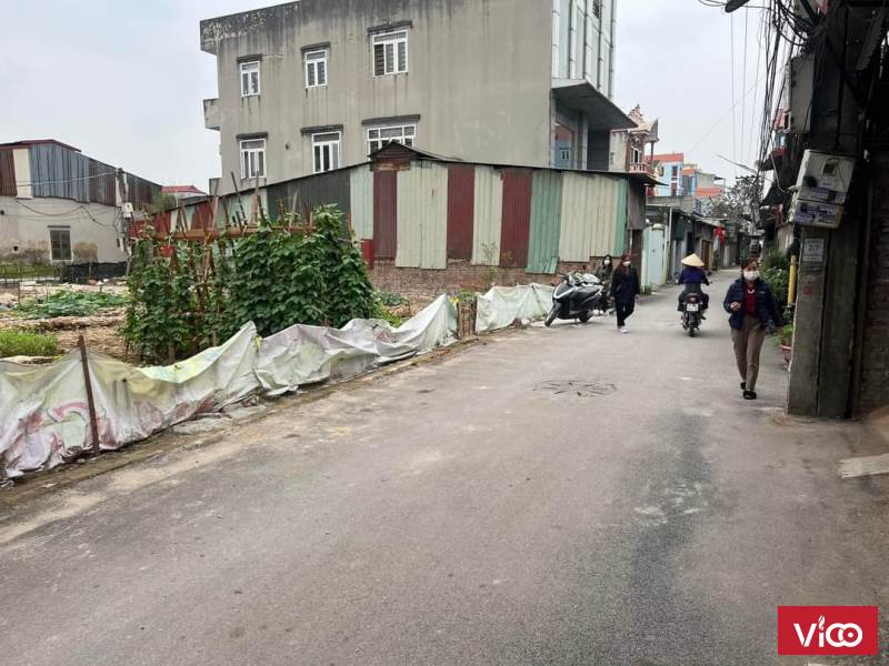 GIÁ 1.3 TỶ CÓ NGAY LÔ TRỤC CHÍNH 2 Ô TÔ TRÁNH NHAU TẠI KHU PHỐ KIM THIỀU TỪ SƠN THÀNH PHỐ BẮC NINH