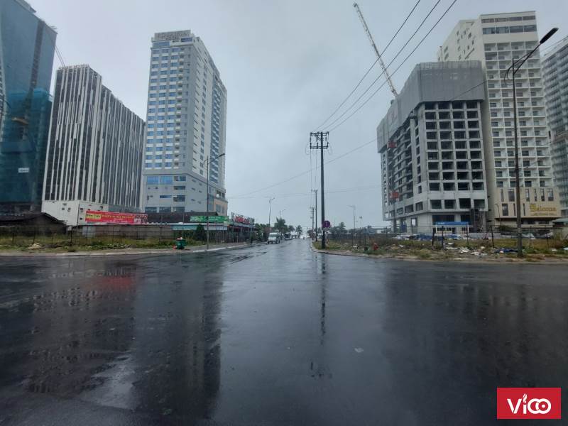 Ngợp Ngân Hàng Cần Bán Gấp Nhà Mặt Phố, Biểh Mỹ Khê, Ngũ Hành Sơn Cách biển 20m, 15 tỷ