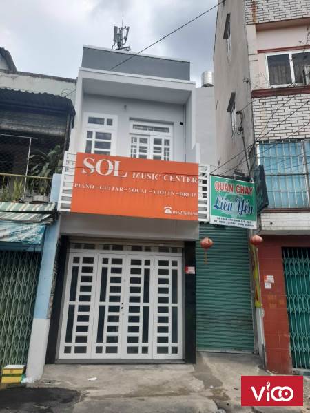 Cho thuê Nhà mặt tiền trung tâm quận 3, đường Trần Văn Đang, đối diện ga xe lửa