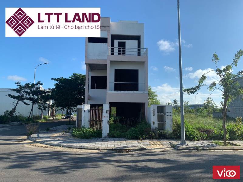 Bán nhanh nhà thô giá cực rẻ FPT Đà Nẵng 2,5 tầng