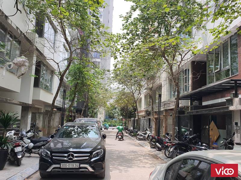 Bán nhà Liền kề 82 Nguyễn Tuân, Ô tô đỗ cửa, Thang máy, 83m2,MT 6.5m. Giá 22.5 tỷ