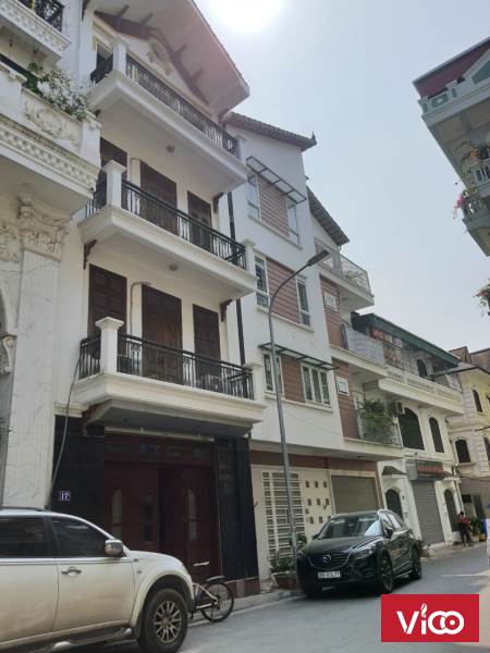 Bán nhà Nguyễn Văn Cừ, Long Biên 76M4T, ga ra ô tô, đường 2 ô tô 7 chỗ tránh nhau, khu Vip