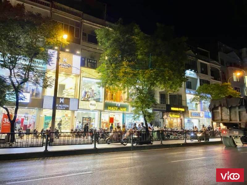 Hiếm, Hót! Mặt phố Chùa Bộc, DT 107m2, MT 4,1m, Giá 52,5 tỷ