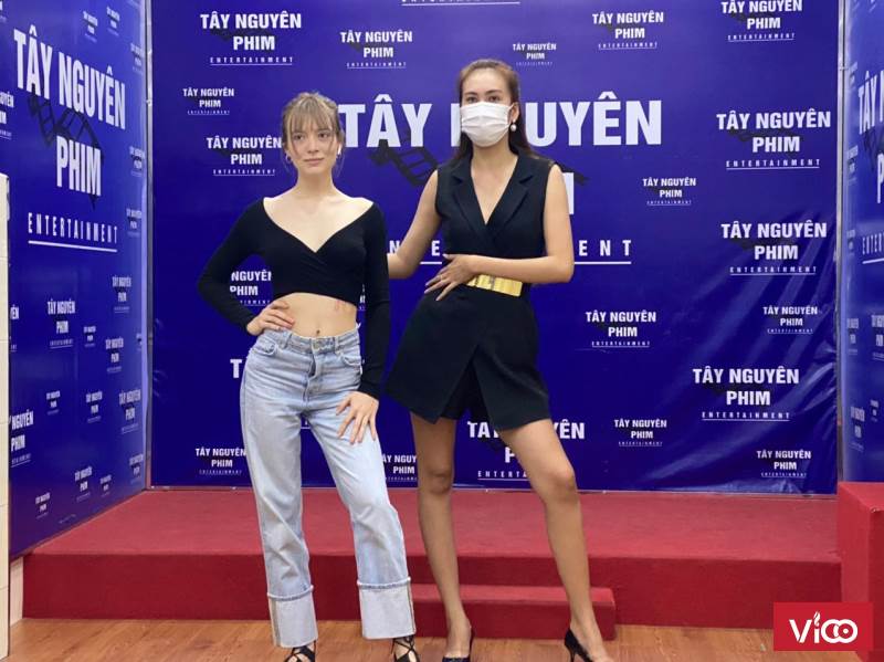 KHÓA HỌC NGƯỜI MẪU CHUYÊN NGHIỆP