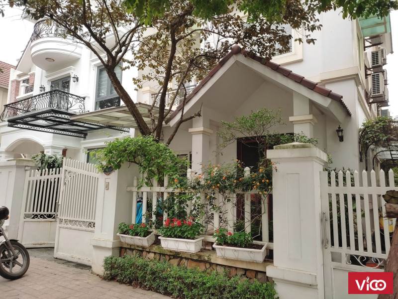 Biệt thự Hoa Sữa Vinhomes Riverside, 225m2, 65 tỷ, Đẳng cấp thượng lưu