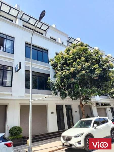 Bán Liền kề Vinhomes Gardenia, Sát phố Hàm Nghi, 93m2x5T, MT6m thông sàn thang máy, Khu VIP mà giá