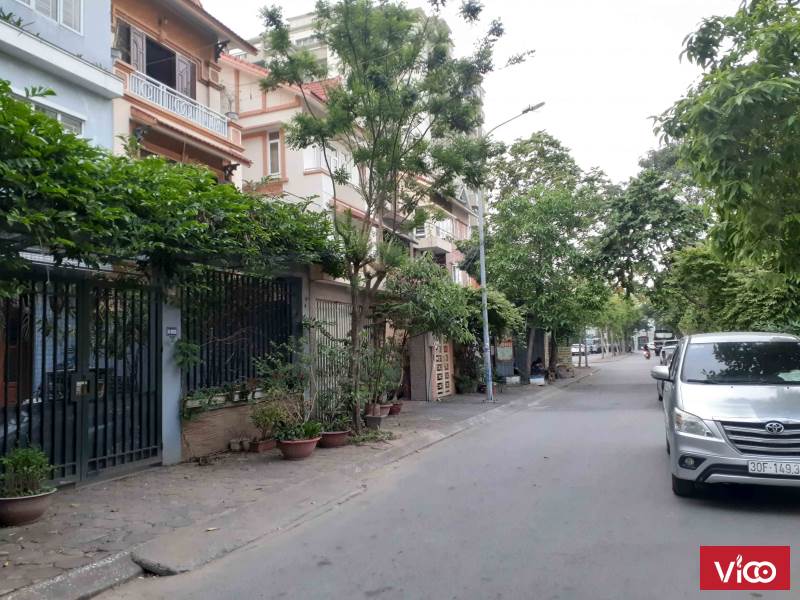 Bán biệt thự KĐT Sài Đồng, 140m2 x 4 tầng, giá 26 tỷ, Hàng xóm Vinhomes Riverside