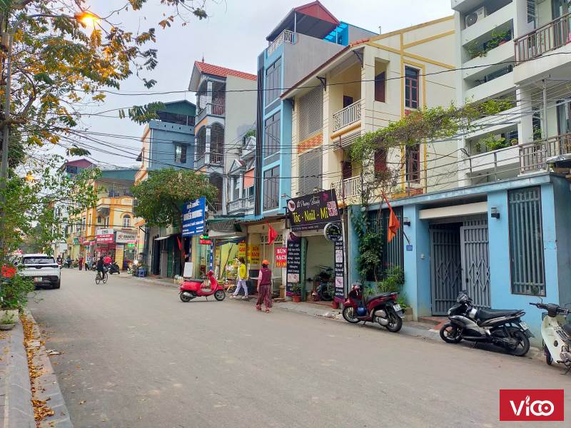 Giáp Danh Hồ Tây đắt đỏ, sân để được 3 ô tô, DTSD 170m2, MT 7m, giá bán 20.5 tỷ