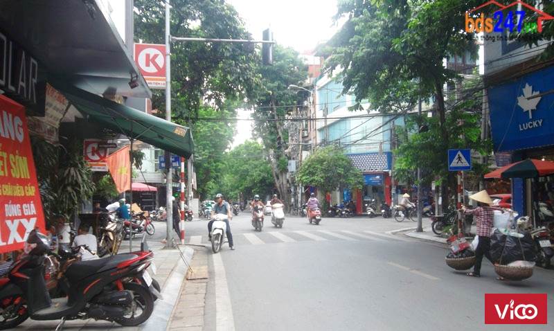 BÁN NHÀ MẶT PHỐ HÀNG GÀ QUẬN HOÀN KIẾM DT 122 M2 MẶT TIỀN 5.2 M GIÁ THỎA THUẬN.