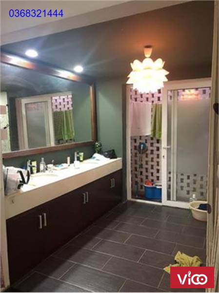 Bán gấp nhà Quan Hoa Cầu Giấy, ngõ to, gần phố, an sinh tuyệt vời, 40m25T, hơn 4.3 tỷ.