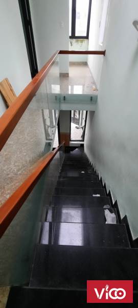 Vỡ nợ bán rẻ nhà 2 mê đường Tô Hiệu 67m2 giá nhỉnh 2 tỷ