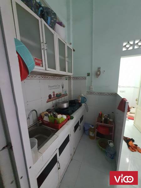 Bán nhà đang cho thuê DT 36m giá 2,8 tỷ Linh đông