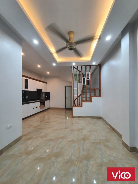 HOT Bán nhà Nguyễn Tri Phương, siêu mặt tiền, 80m2, nhỉnh 3 tỷ, ở ngay