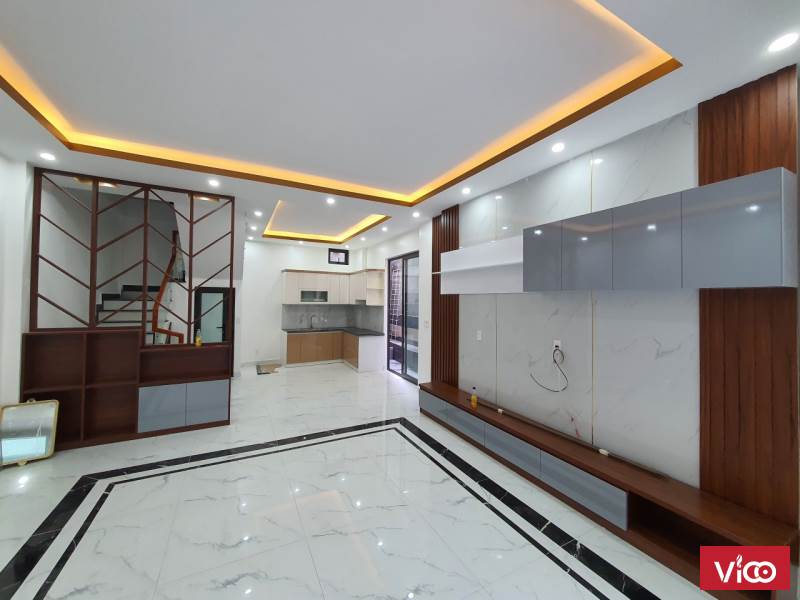 Bán nhà 4 tầng mặt ngõ Thiên Lôi ô tô đỗ cửa