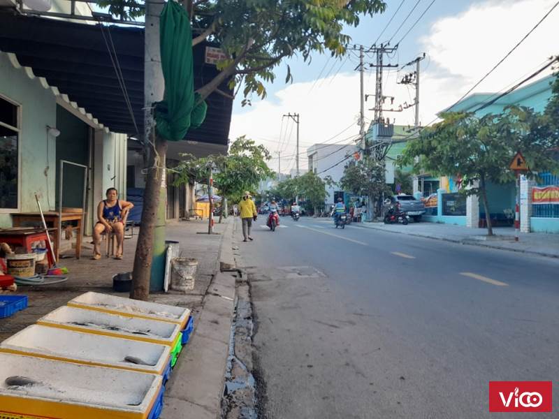 CHÍNH CHỦ CẦN BÁN NHÀ XUẤT NGOẠI, GIÁ THƯƠNG LƯỢNG .