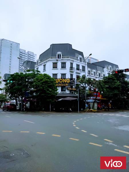 Cần bán nhanh căn nhà khu Lacasta Văn Phú, vị trí vàng kinh doanh đỉnh, 147m2