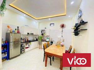 Gia Đình Chuyển Lên Hà Nội Cần Bán Gấp Căn Nhà Siêu Đẹp Ngõ Cát Linh Cách Đường Ngô Gia Tự 950m