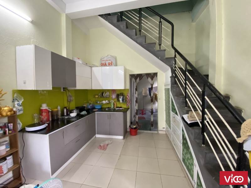 Siêu rẻ nhà 2 mê 100m2 Ngô Chân Lưu giá nhỉnh 2 tỷ. LH Mạnh 0919790246