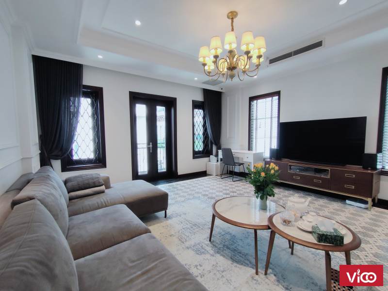 Bán nhà biệt thự HC Golden City,6 tầng, DT 120m2, MT 7 m, giá 40 tỷ.