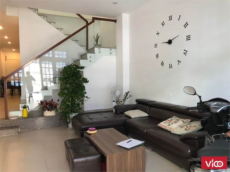 Bán nhà cực rẻ xấu nhất Sơn Trà ô tô vào nhà 105 m2 chỉ hơn 3 tỷ