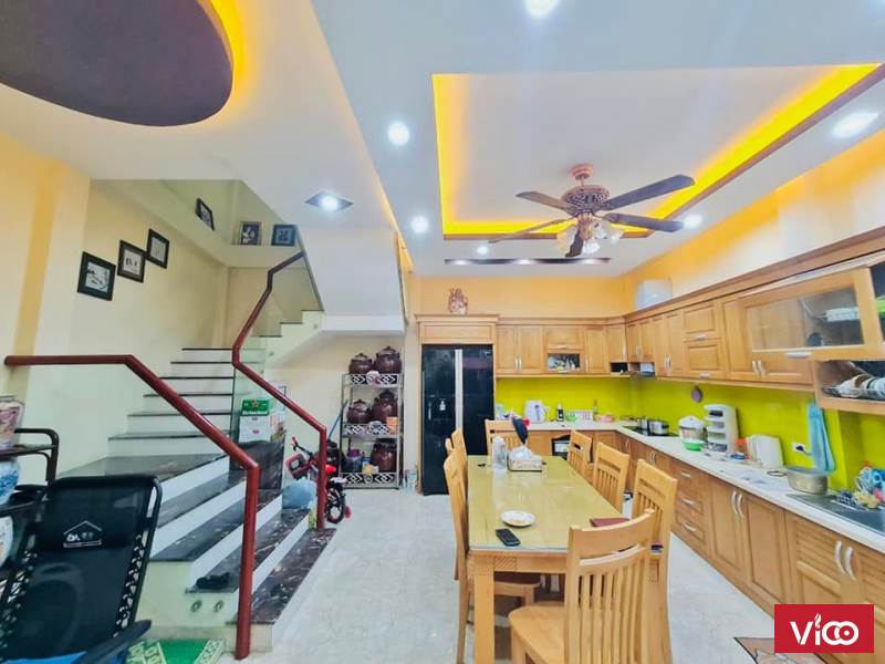 Bán nhà Ngõ Văn Hương, Tôn Đức Thắng, Đống Đa 50m2 5 tầng 4.25 tỷ