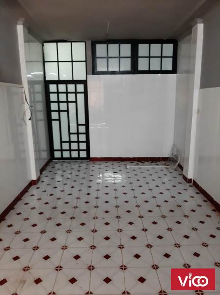 Cho thuê nhà tầng 1, diện tích 30m2, tập thể C3 Hoàng Ngọc Phách, Đống Đa, Hà Nội
