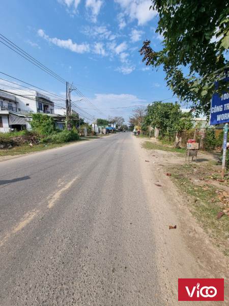Bán đất mặt tiền đường An Dương Vương Hội an. Đối diện là khu phố chợ mới Lai Nghi (Hội An